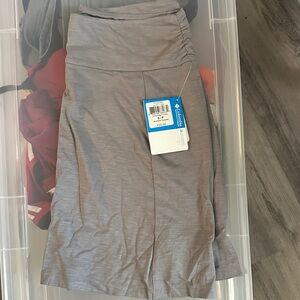 Columbia Women's athletic Gray Skirt NWT
